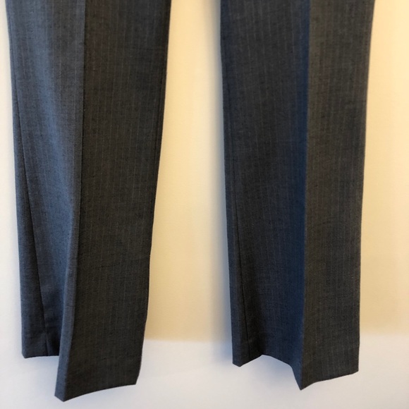 Banana Republic Pinstripe Grey Trouser, Size 6P - Picture 3 of 9